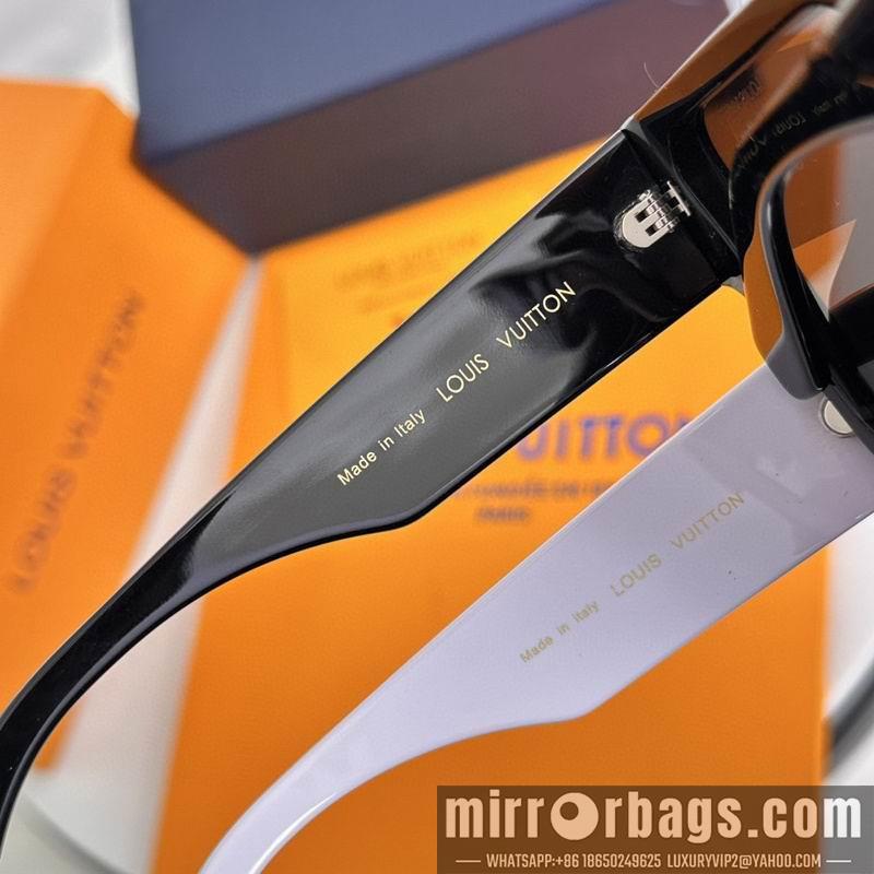 Replica LV Glasses smh64