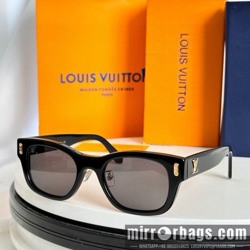Replica LV Glasses smr139