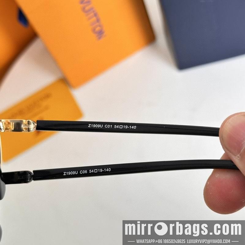 Replica LV Glasses smh118