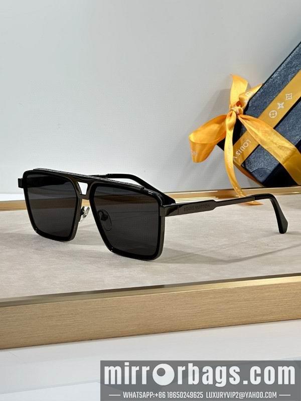 Replica LV Glasses smh159