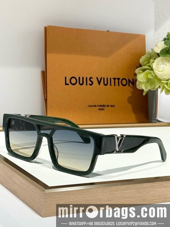 Replica LV Glasses smx204