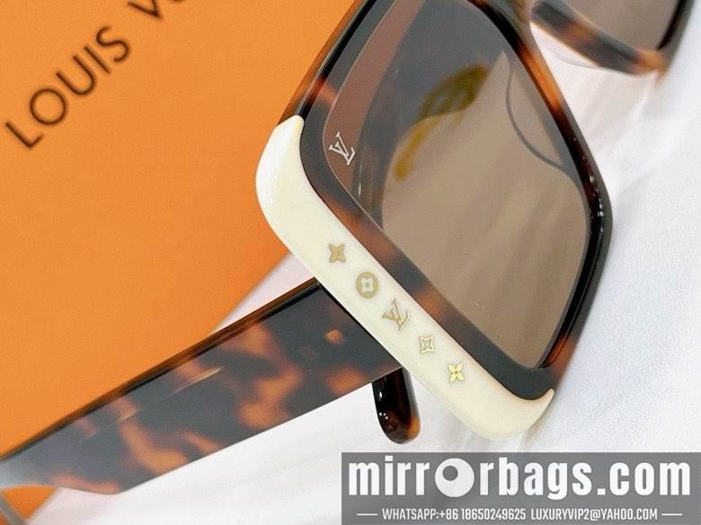 Replica LV Glasses smx132