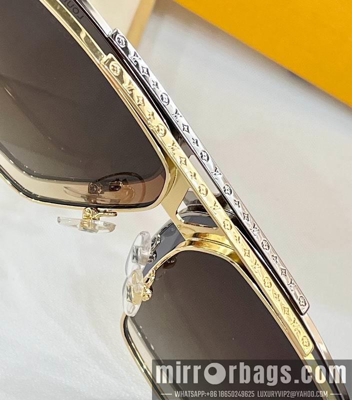 Replica LV Glasses smr60