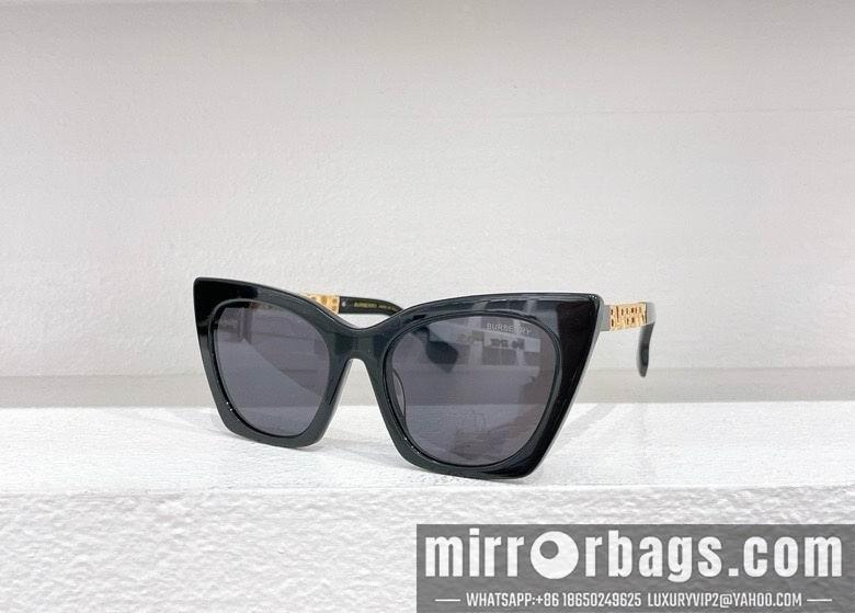 Replica Burberry Glasses smx59