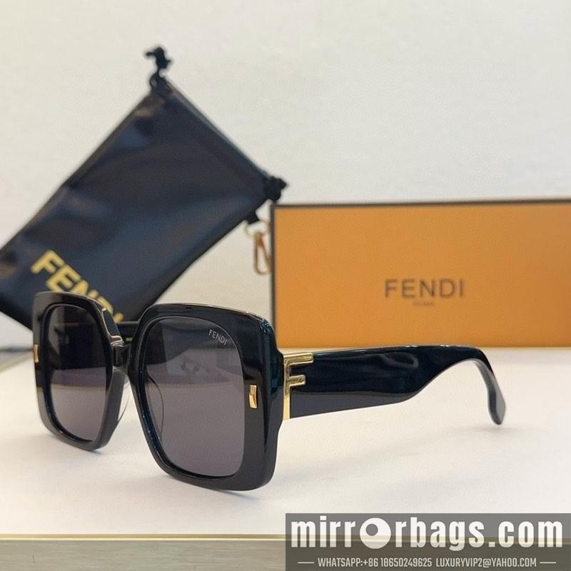 Replica Fendi Glasses smx143