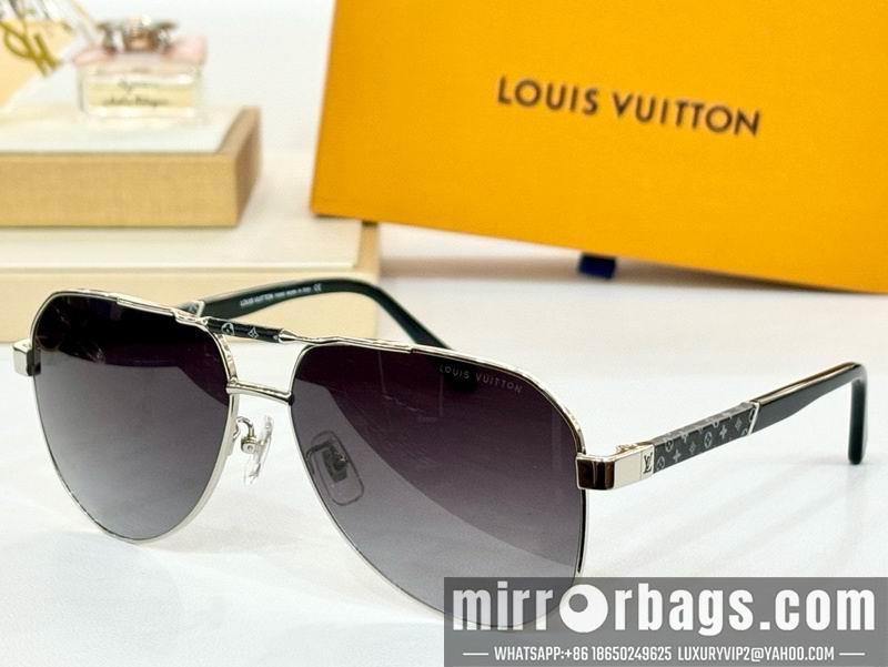 Replica LV Glasses smr48