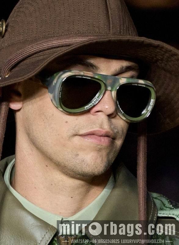Replica LV Glasses smx191