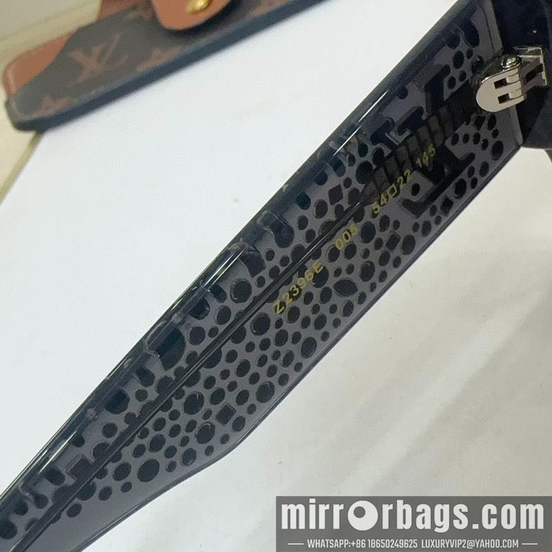 Replica LV Glasses smr124