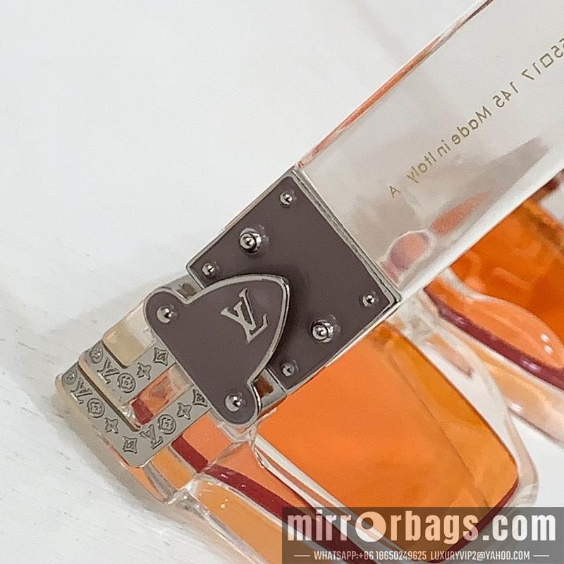 Replica LV Glasses smr47