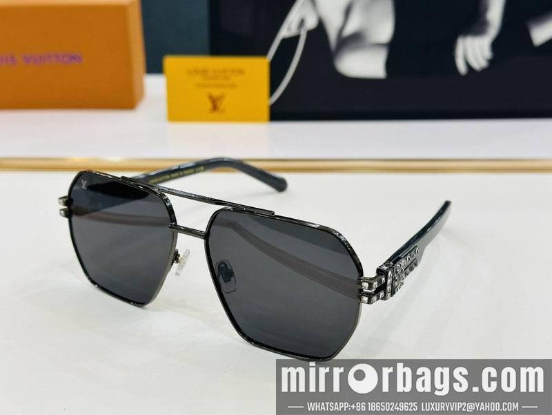 Replica LV Glasses smr109