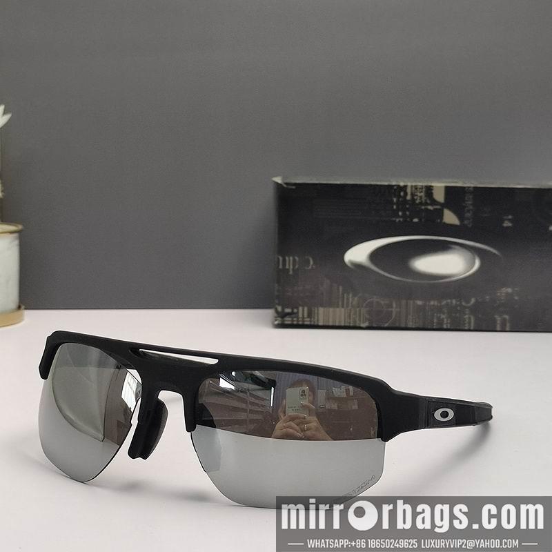 Replica Oakley Glasses 03smh25