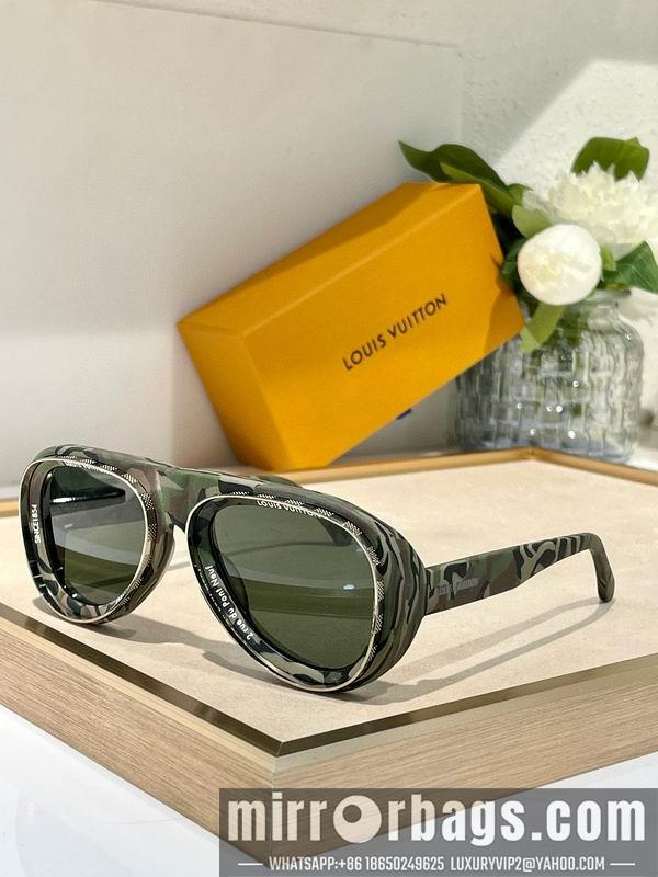 Replica LV Glasses smr58