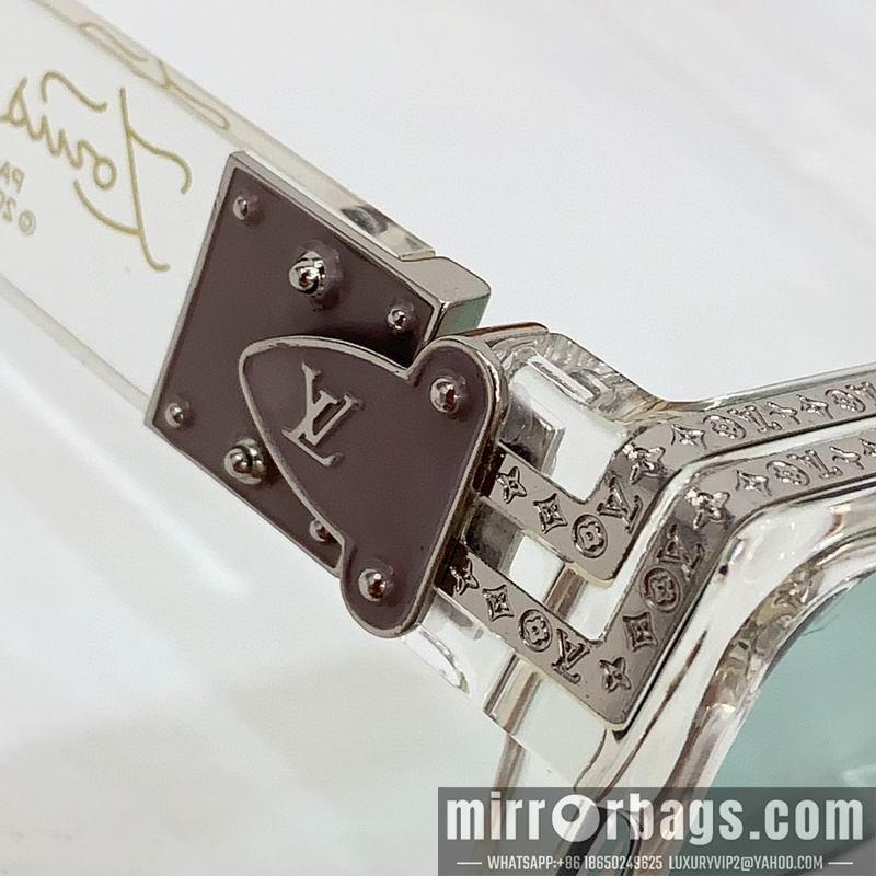 Replica LV Glasses smr47