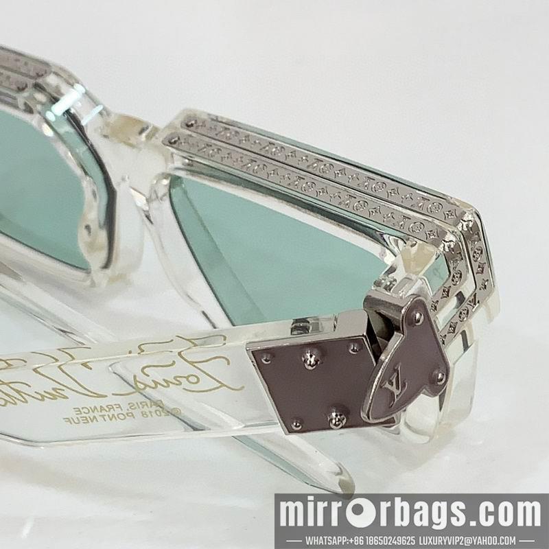 Replica LV Glasses smr47