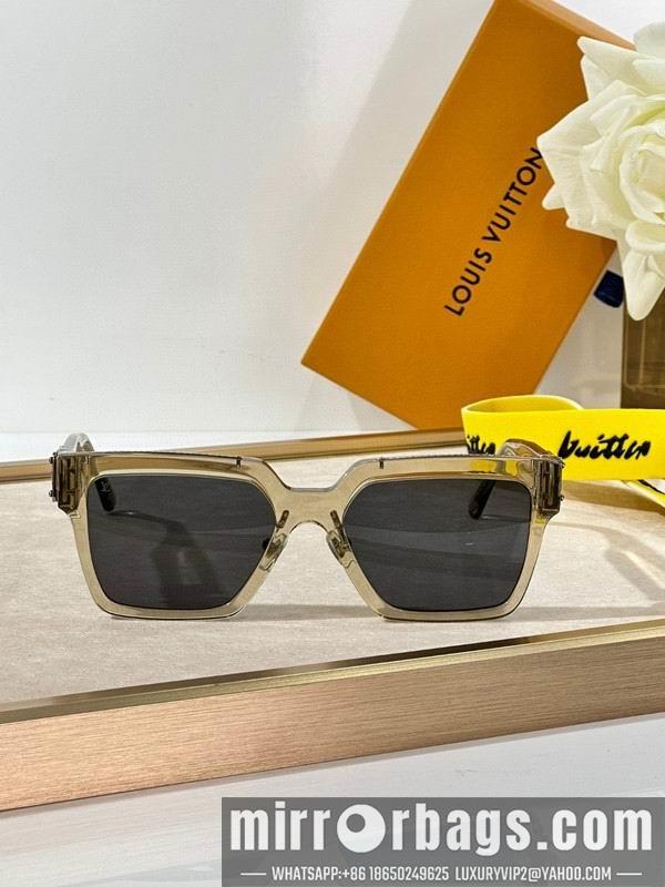 Replica LV Glasses smh29