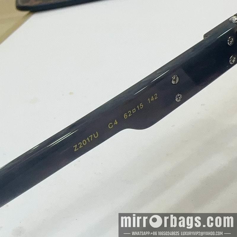 Replica LV Glasses smr116