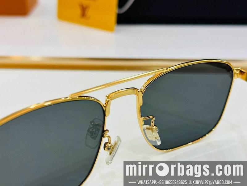 Replica LV Glasses smr39
