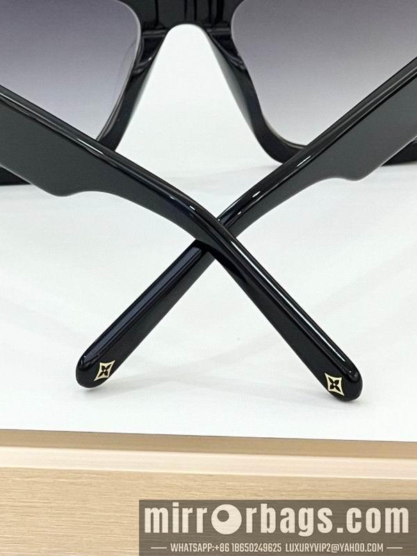 Replica LV Glasses smh215