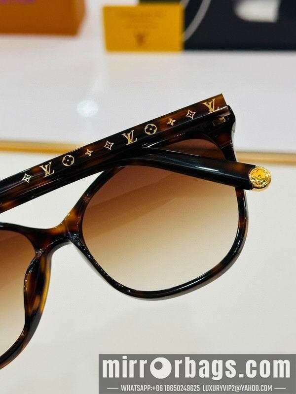 Replica LV Glasses smr110