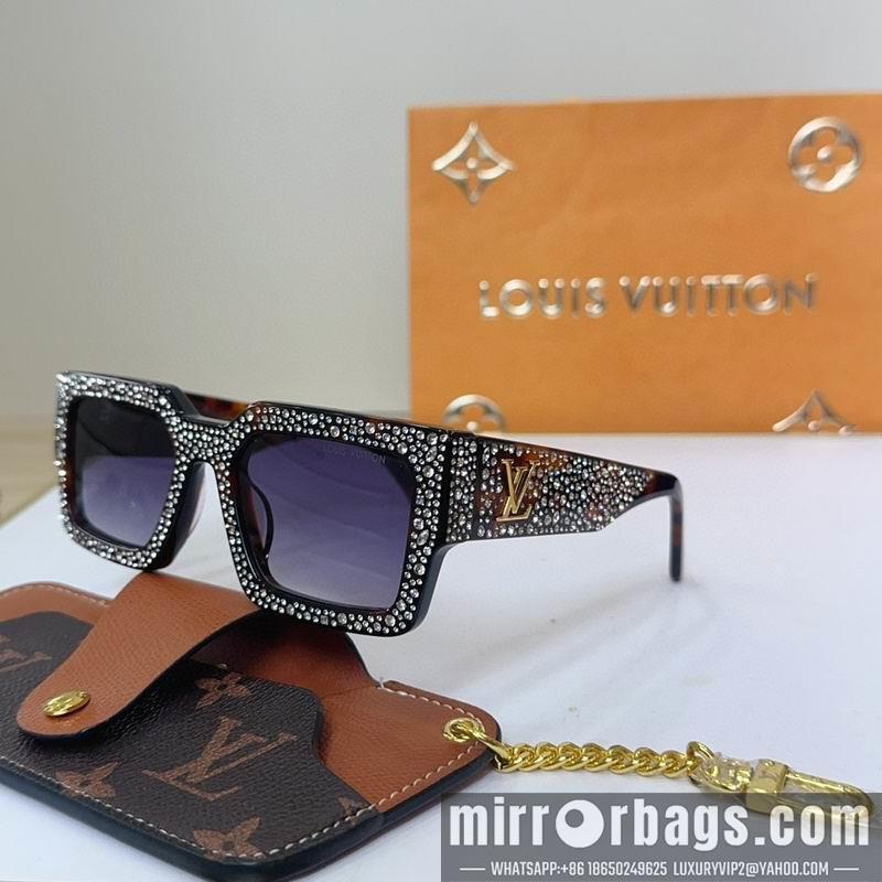 Replica LV Glasses smr124