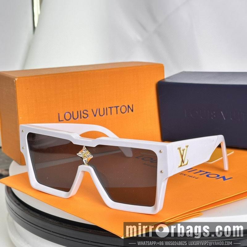 Replica LV Glasses smh64