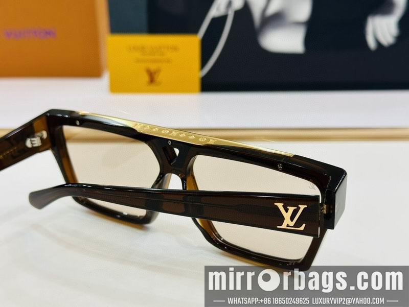 Replica LV Glasses smr100