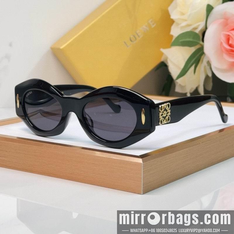 Replica loewe Glasses 03smh44