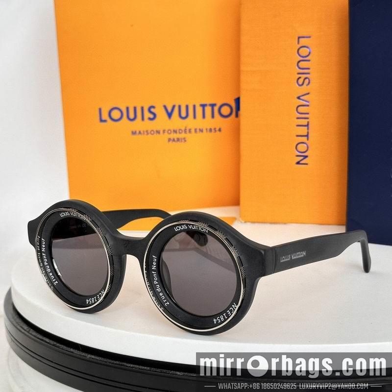 Replica LV Glasses smr133