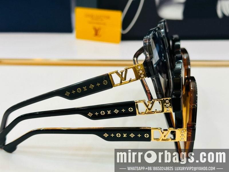 Replica LV Glasses smr69