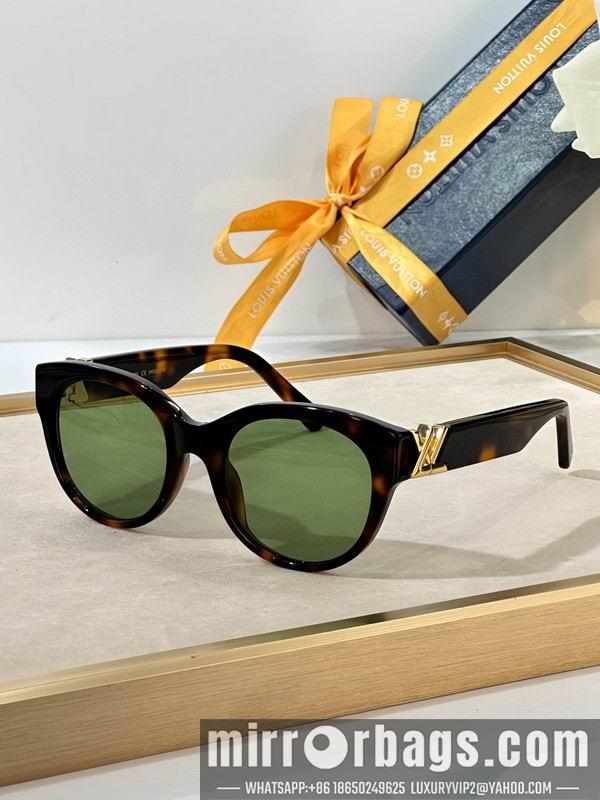 Replica LV Glasses smh56