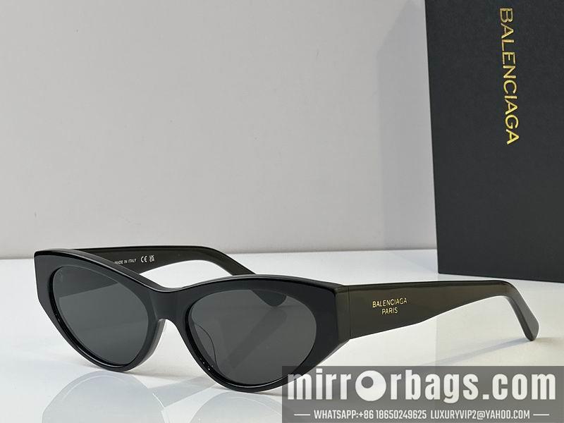 Replica DG Glasses 03smh74