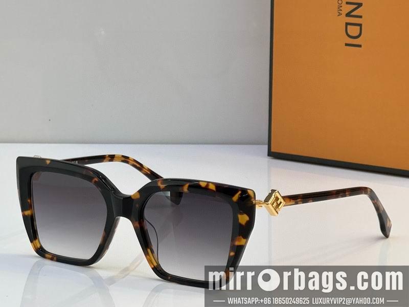 Replica LV Glasses smh100