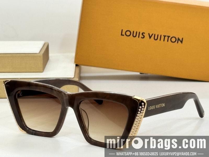 Replica LV Glasses smh109