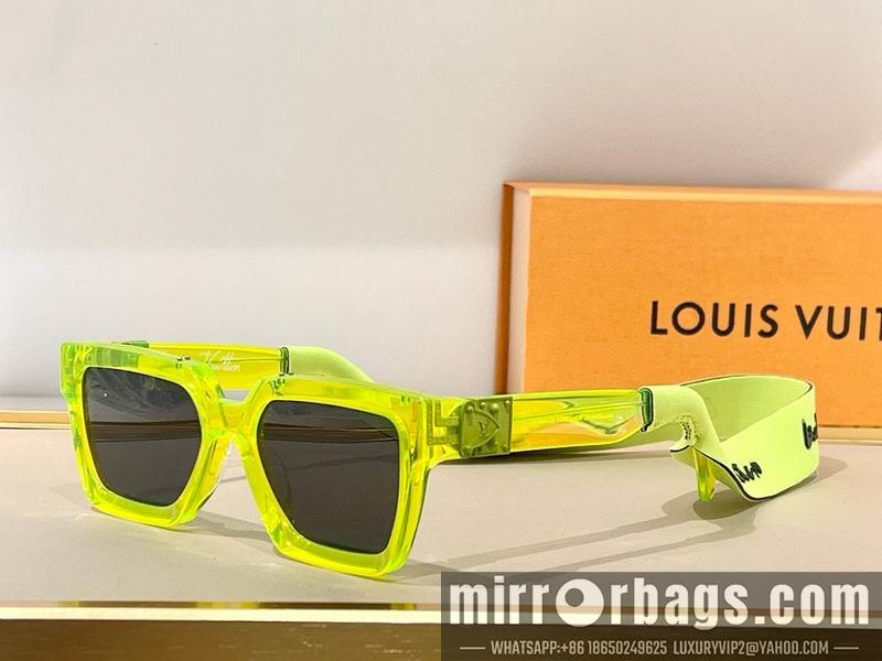 Replica LV Glasses smh172