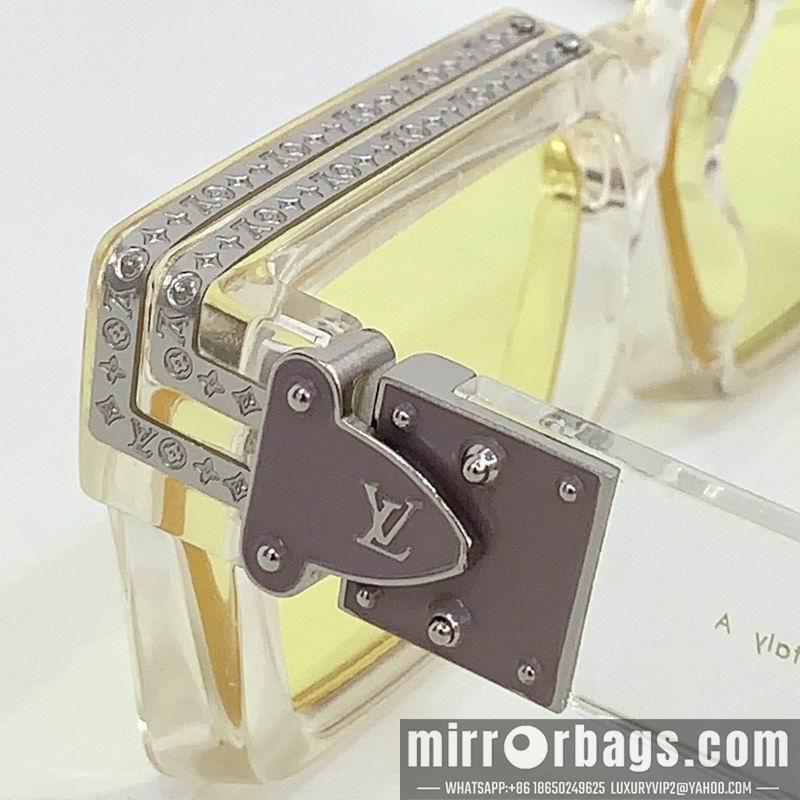 Replica LV Glasses smr47