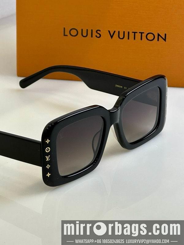 Replica LV Glasses smx123