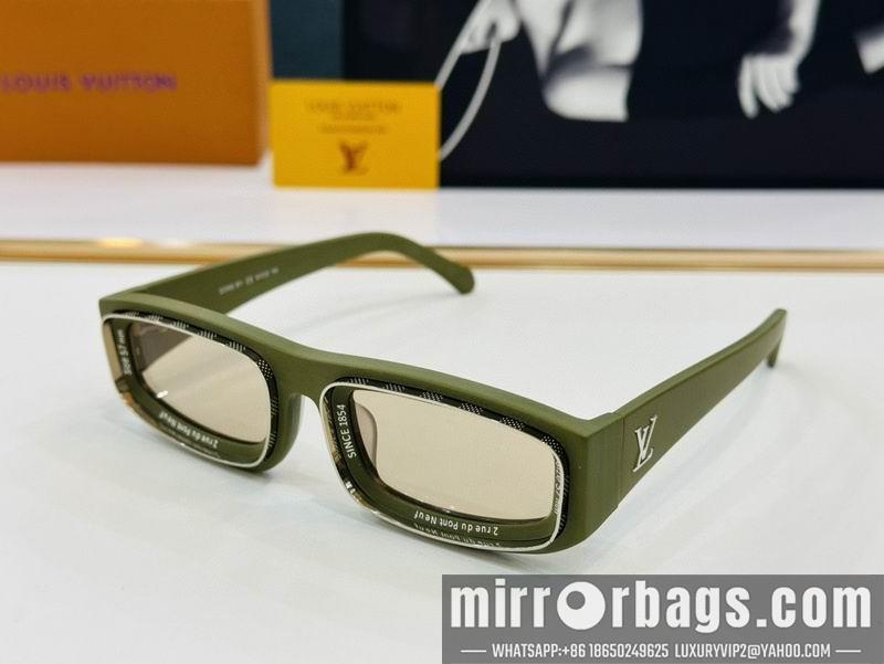 Replica LV Glasses smr114