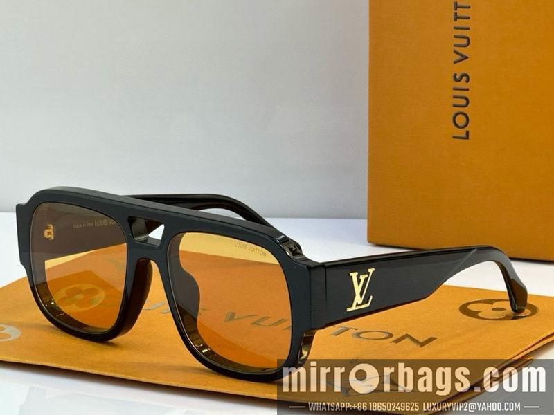 Replica LV Glasses smh46