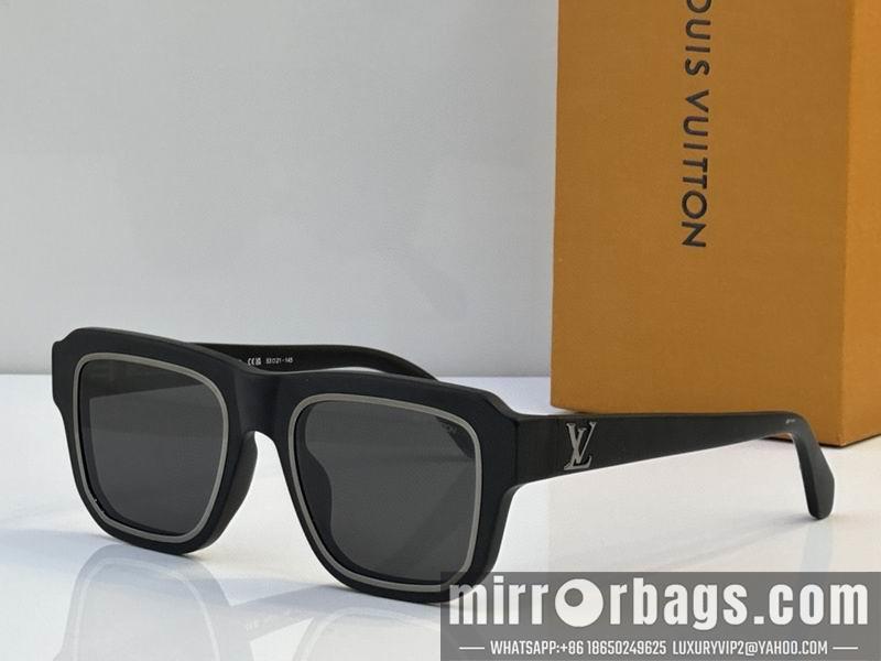 Replica LV Glasses smh14