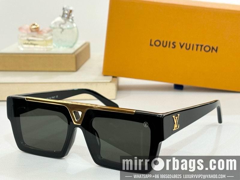 Replica LV Glasses smr52