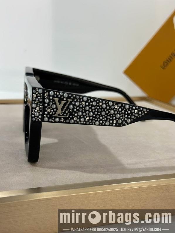 Replica LV Glasses smx192