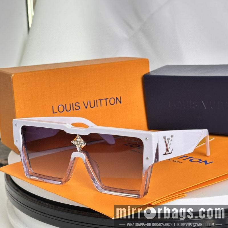Replica LV Glasses smh64