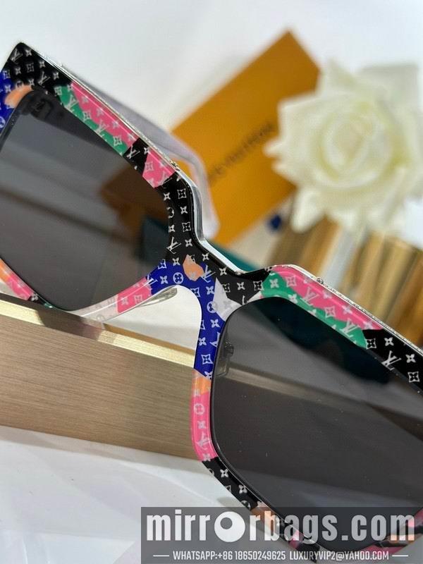 Replica LV Glasses smh28