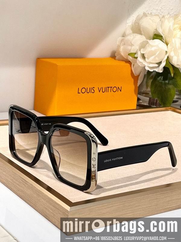Replica LV Glasses smr50