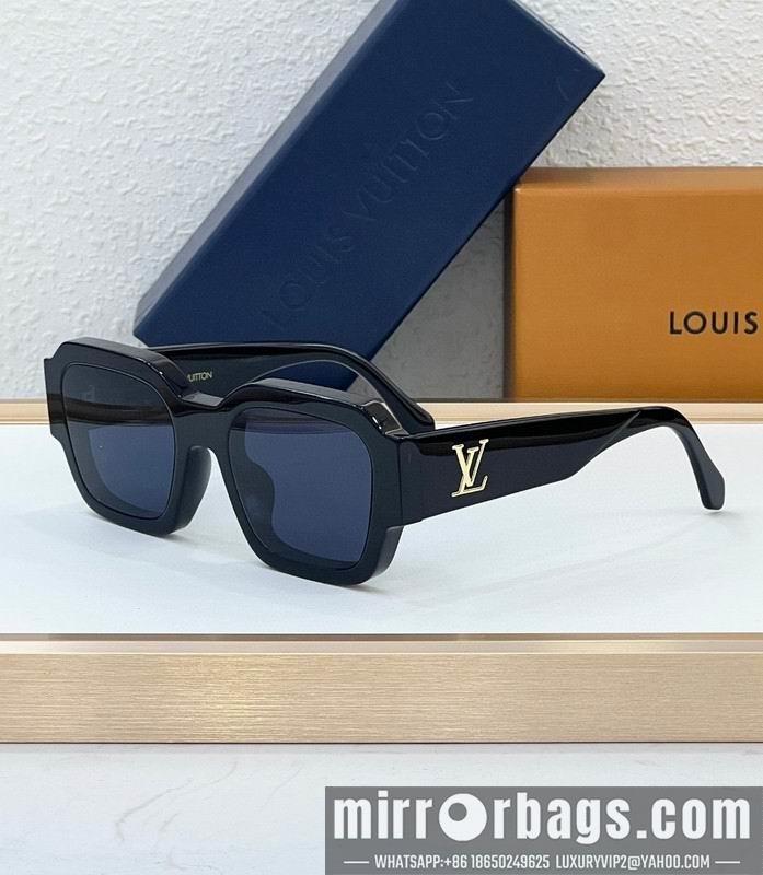 Replica LV Glasses smh199