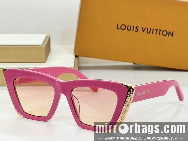 Replica LV Glasses smh109