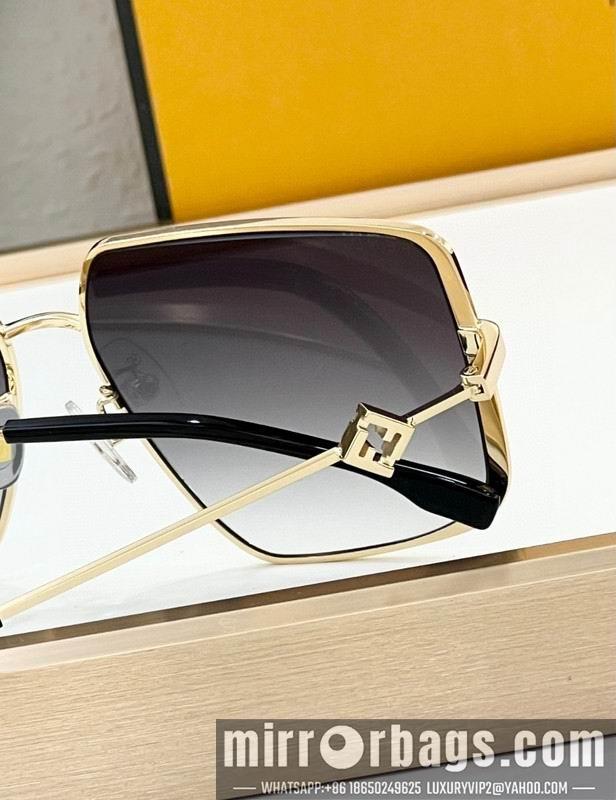 Replica LV Glasses smh189