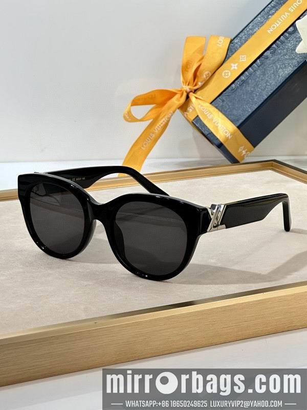 Replica LV Glasses smh56