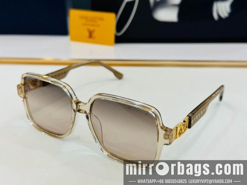 Replica LV Glasses smr69