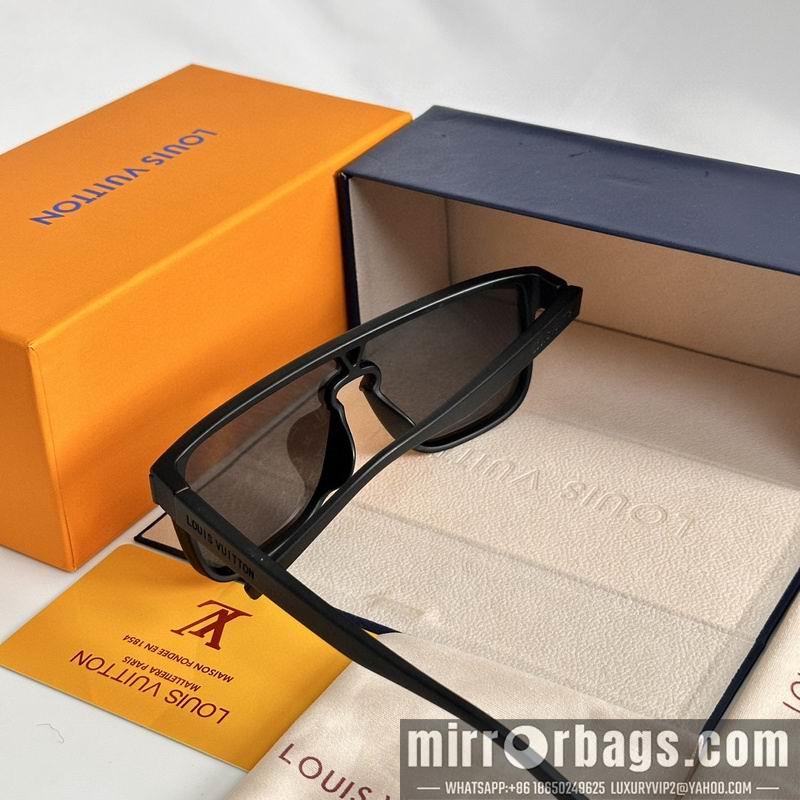 Replica LV Glasses smh141